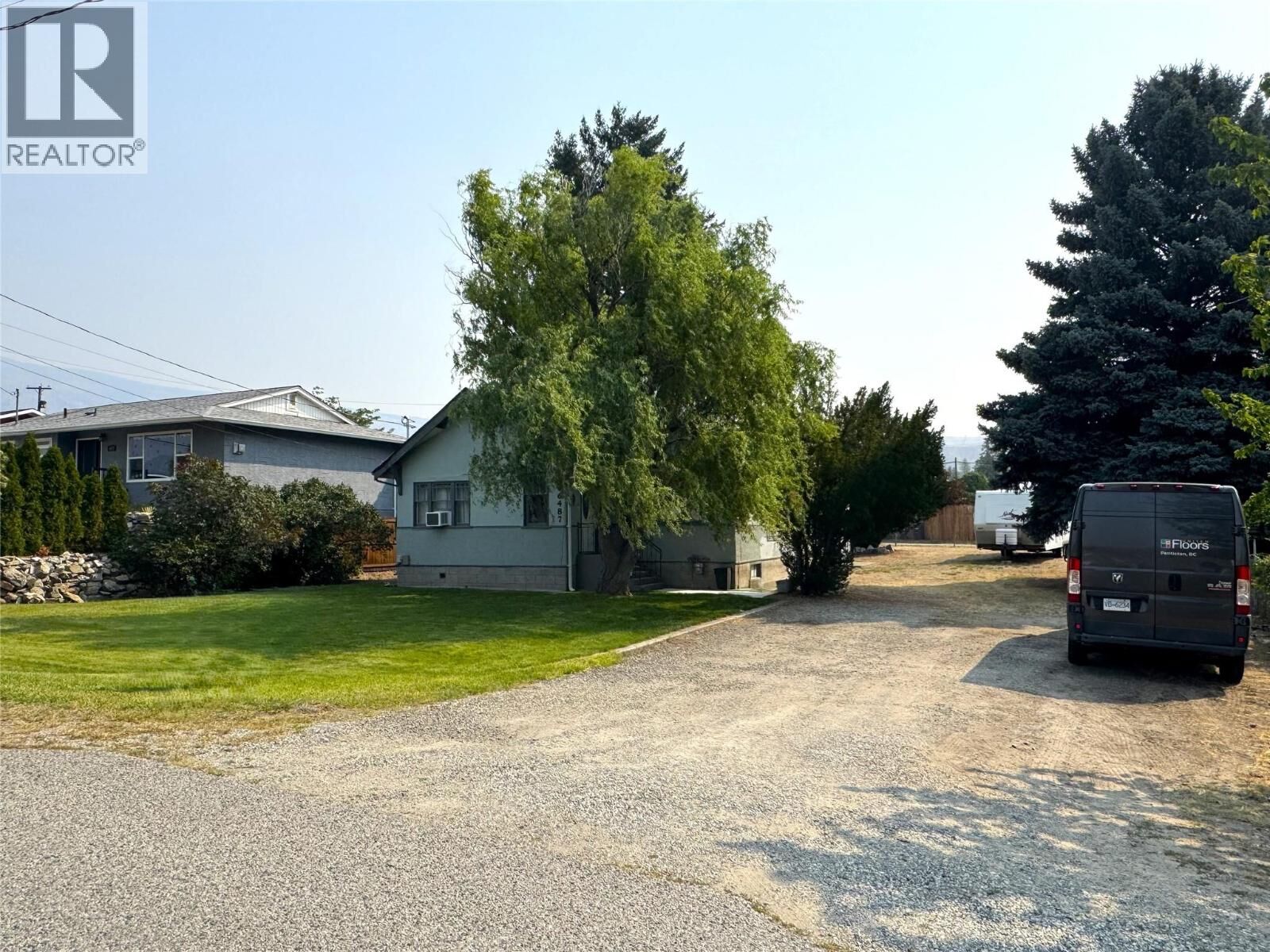 Property Photo: 6487 Badger Street BC V0H 1T3