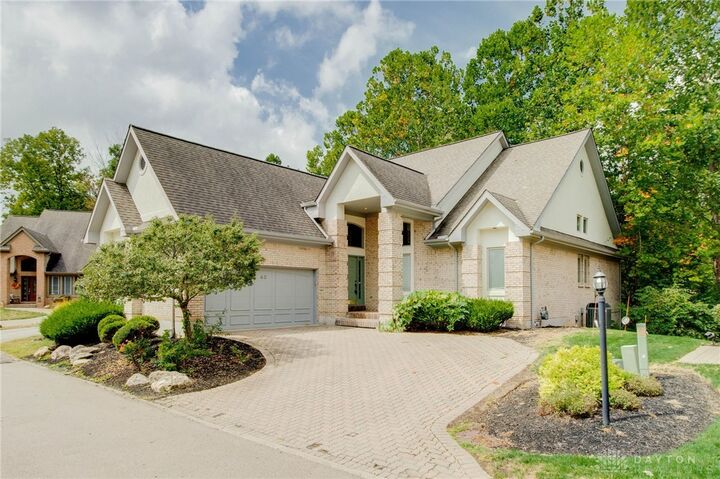 40 Pinehurst Place  Springboro OH 45066 photo