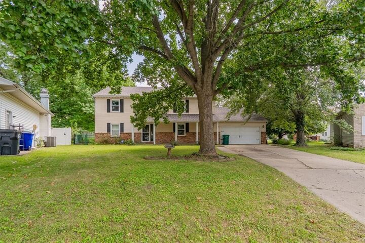 4606 N Wisteria Court  Decatur IL 62526 photo