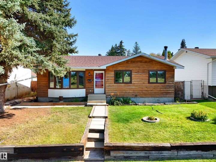 1415 80 Street NW  Edmonton AB T6K 2R3 photo