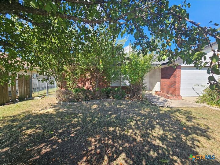 Property Photo:  303 Appaloosa Drive  TX 76522 