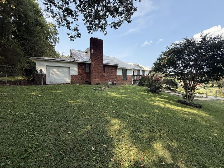 Property Photo: 6643 County Road AL 35740