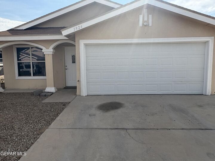 Property Photo:  3924 Tierra Marfil Road  TX 79938 