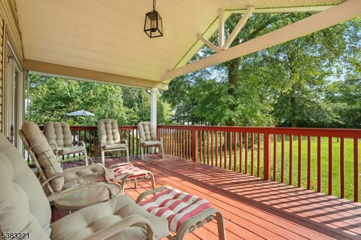 Property Photo:  18 Evergreen Ave  NJ 07081 