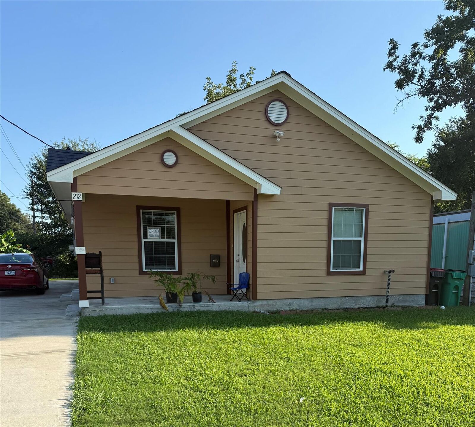 Property Photo:  210 E Homan Street  TX 77520 