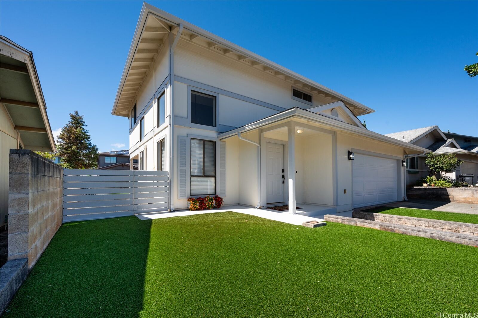 Property Photo: 95-1036 Hoahui Street 5 HI 96789