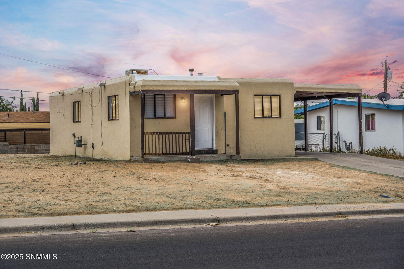 Property Photo:  2356 E Idaho Avenue  NM 88001 