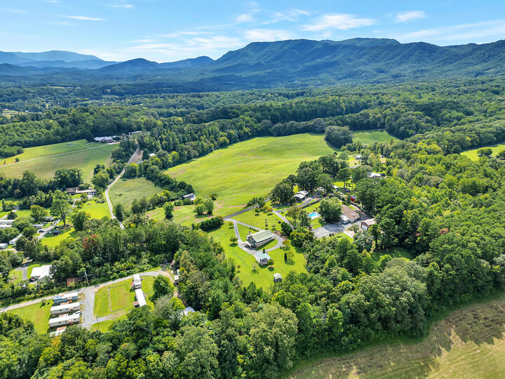 Property Photo: 671 Epley Road TN 37821