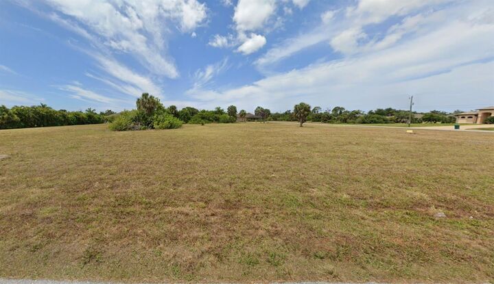 Property Photo: 103 Bonita Drive FL 33947