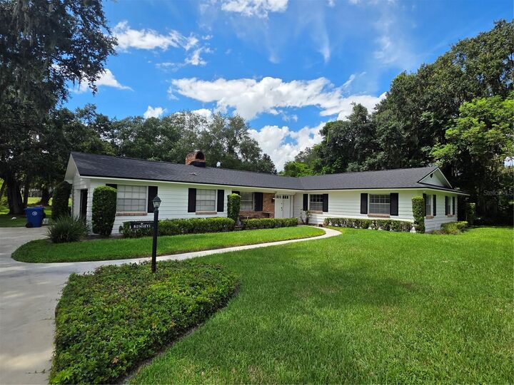 Property Photo:  645 Lake Charm Drive  FL 32765 