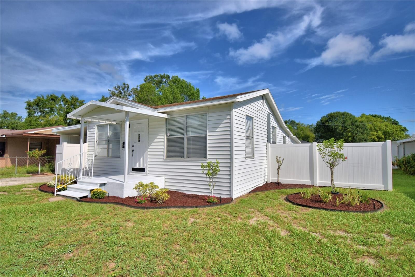 Property Photo:  105 Rose Street  FL 33823 