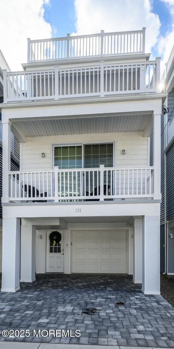 Property Photo: 211 Kearney Avenue NJ 08751