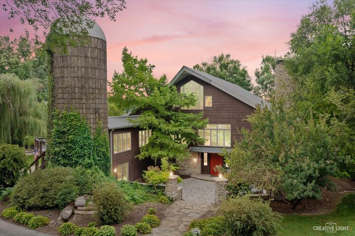 51 Chippewa Drive  Oswego IL 60543 photo