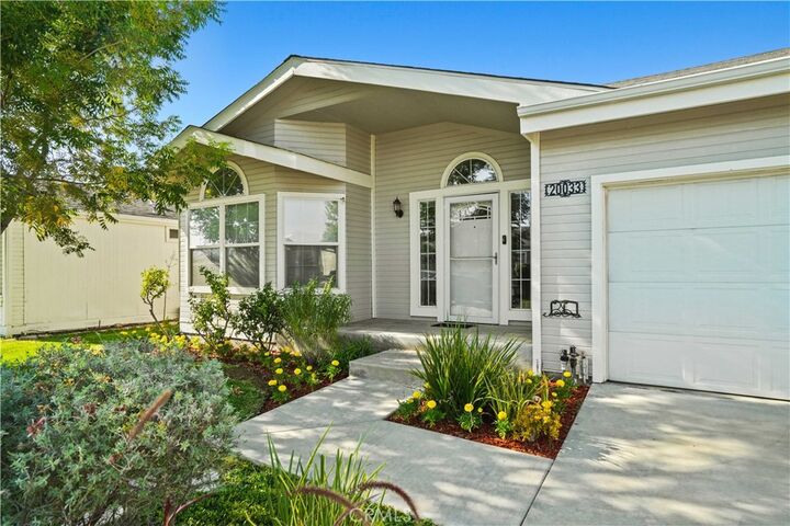 Property Photo: 20033 Emerald Creek Drive CA 91351