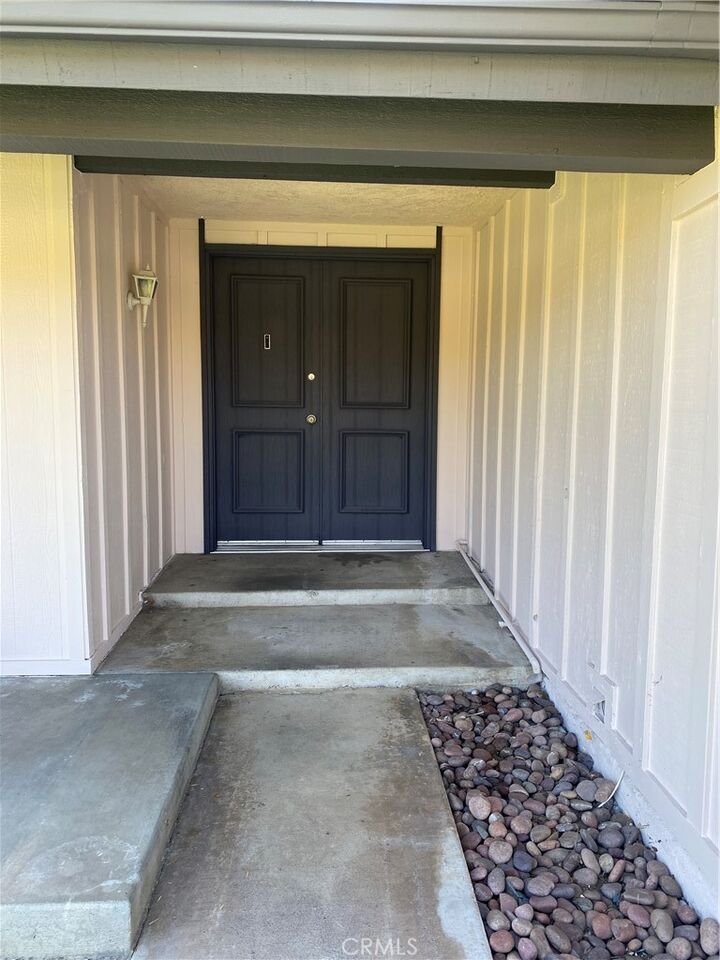 Property Photo:  710 Sandy Court  CA 92374 