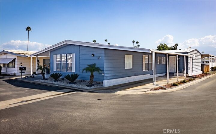 Property Photo:  601 N Kirby Street 214  CA 92545 