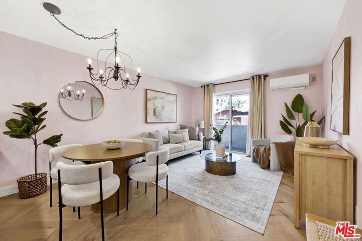 Property Photo: 1351 N Orange Drive 106 CA 90028