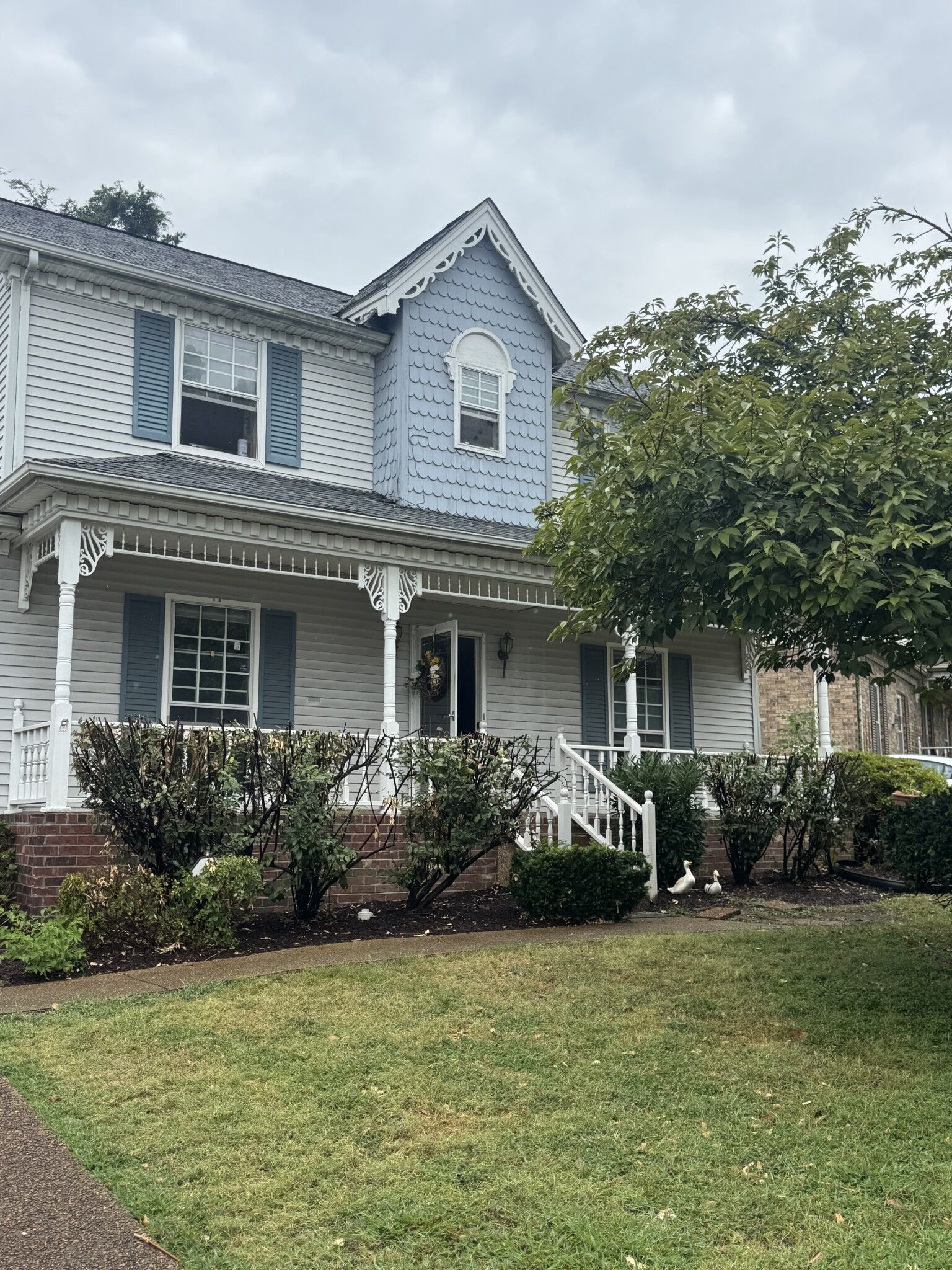 Property Photo:  809 Dresden Ct  TN 37013 