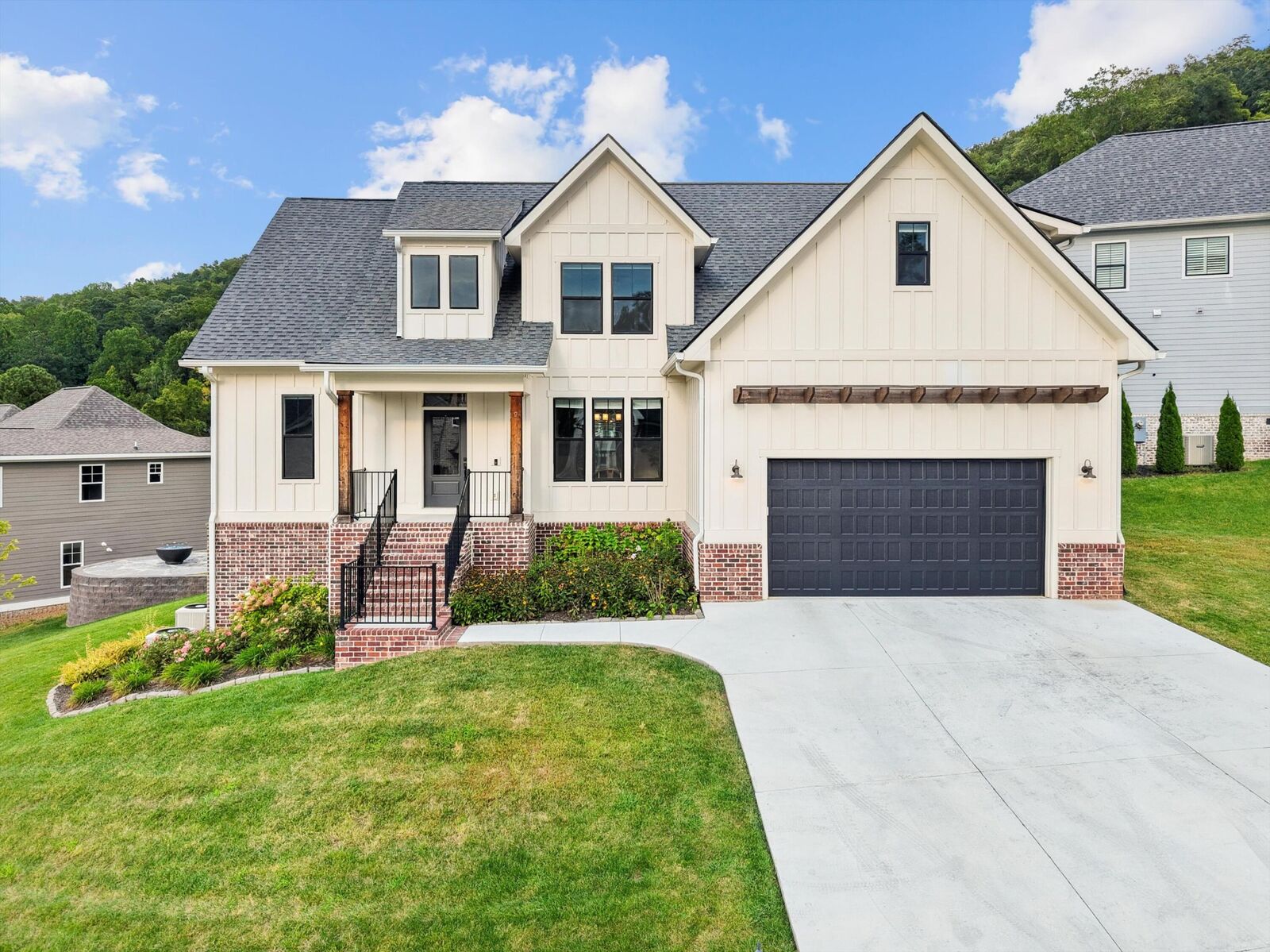 Property Photo:  9876 Trestle Circle  TN 37363 