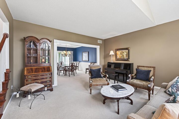 Property Photo:  606 Sutcliff Circle  MN 55118 