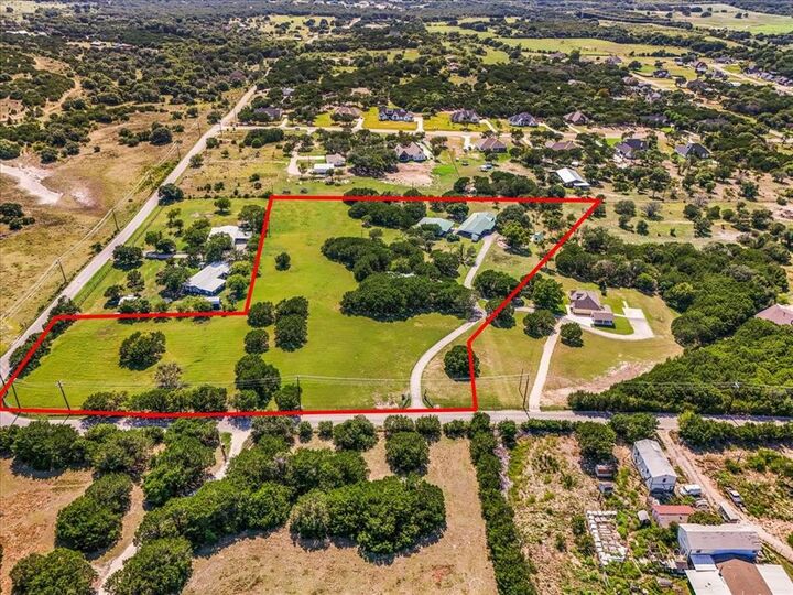 Photo de la propriété: 1849 Floyd Road TX 76087