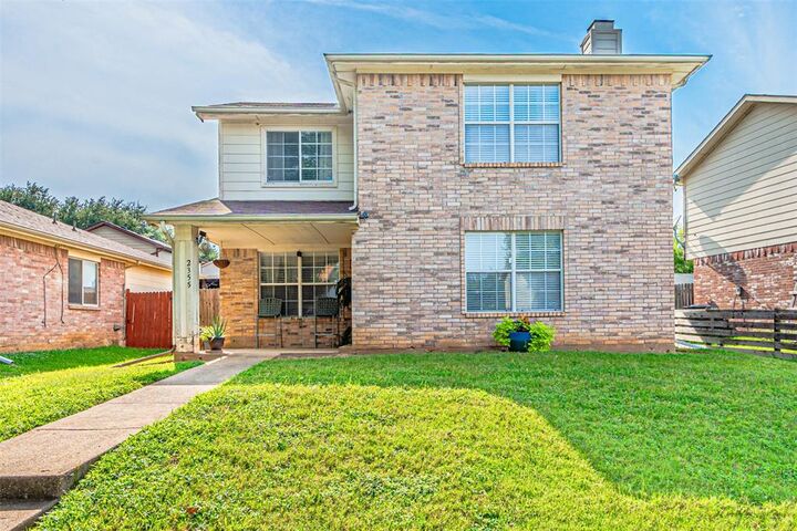 Photo de la propriété:  2355 Summit Lane  TX 75227 