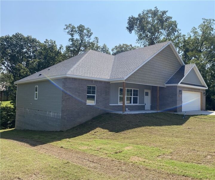 29 Coalburn Drive  Bella Vista AR 72715 photo