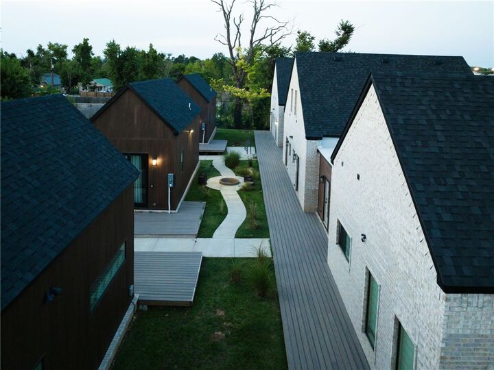 Property Photo: 510 N 8th Street AR 72756