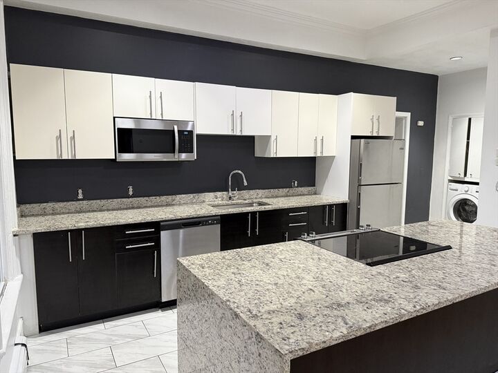 40 Crescent Ave 2  Chelsea MA 02150 photo