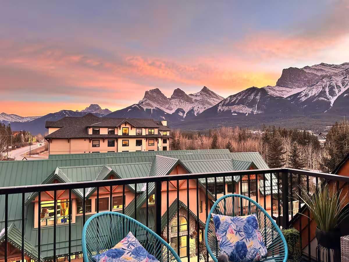 Photo de la propriété: 506 Bow Valley Trail 4 AB T1W 1N9
