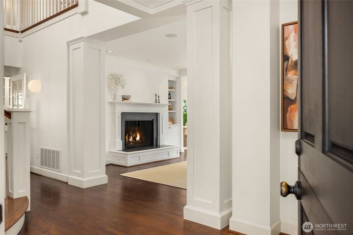 Property Photo:  3221 E Morley Way  WA 98112
