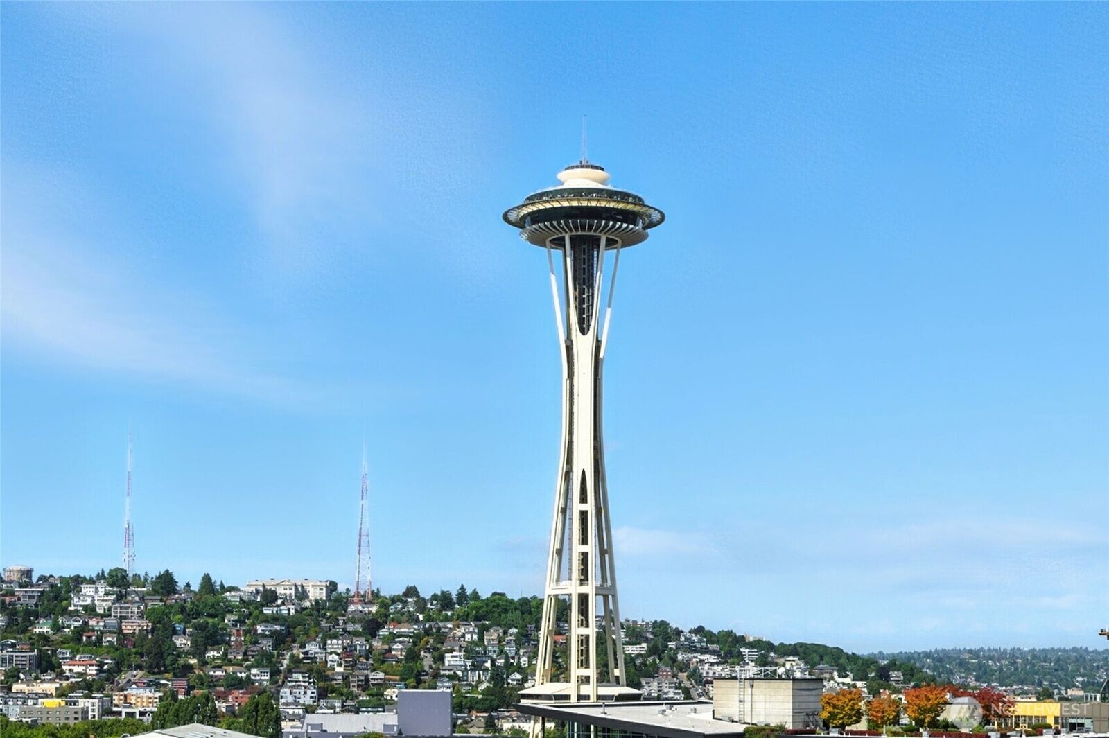 Property Photo:  2621  2nd Avenue 1503  WA 98121 