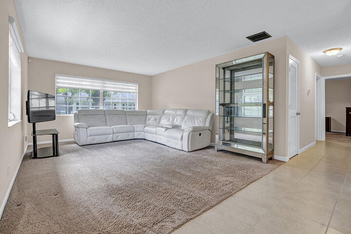Property Photo: 10148 40th Drive S 294 FL 33436