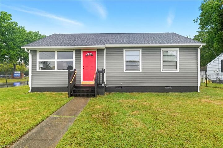 Property Photo: 219 Courtney Dr VA 23669