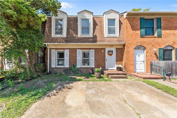 Property Photo:  615 Thomas Nelson Dr  VA 23452