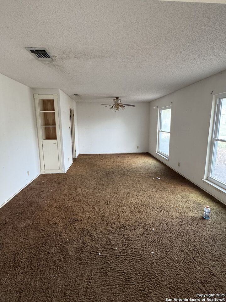 Property Photo: 14111 Exmoor TX 78217