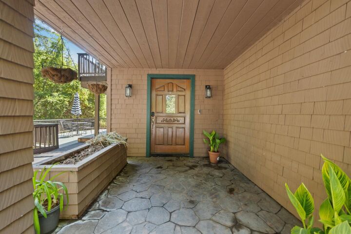 Property Photo:  70 Highgate Road  CA 95066 