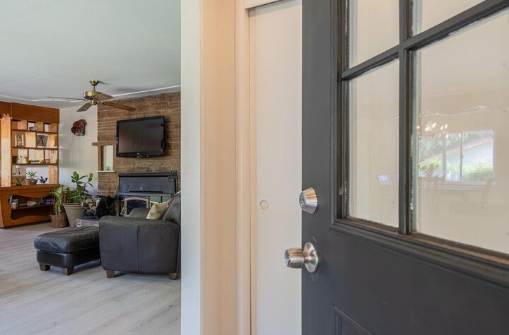 Property Photo:  454 Paradise Road  CA 93907 