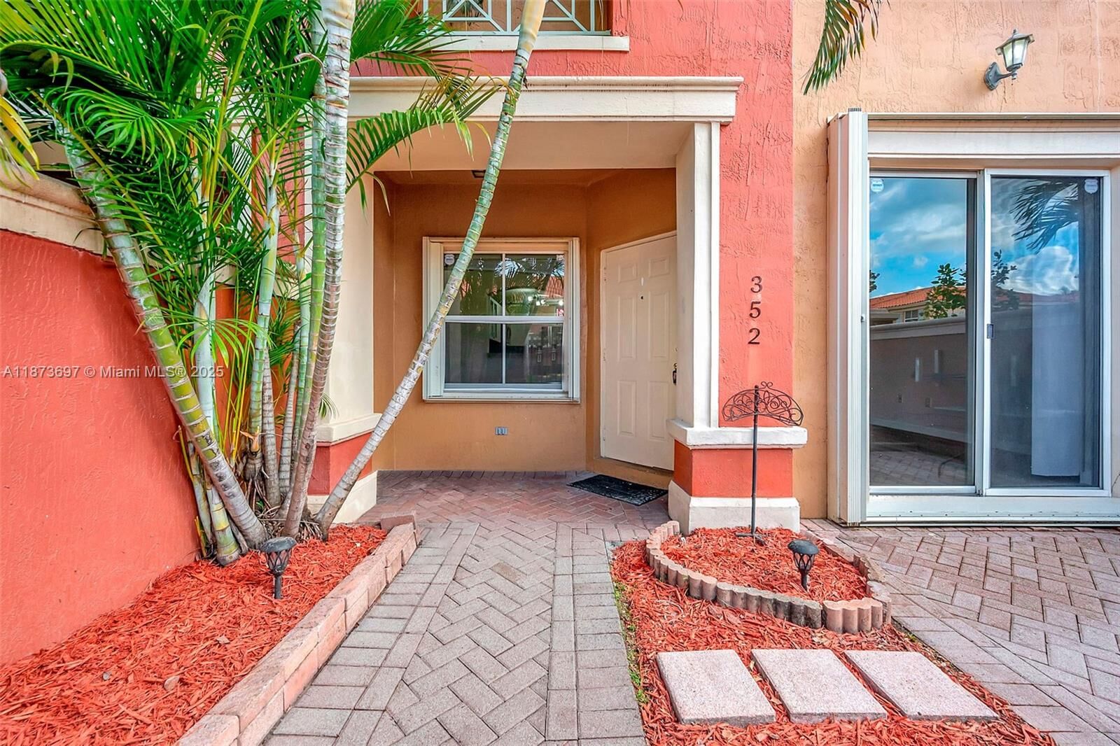 Property Photo:  6141 NW 115th Pl 352  FL 33178 