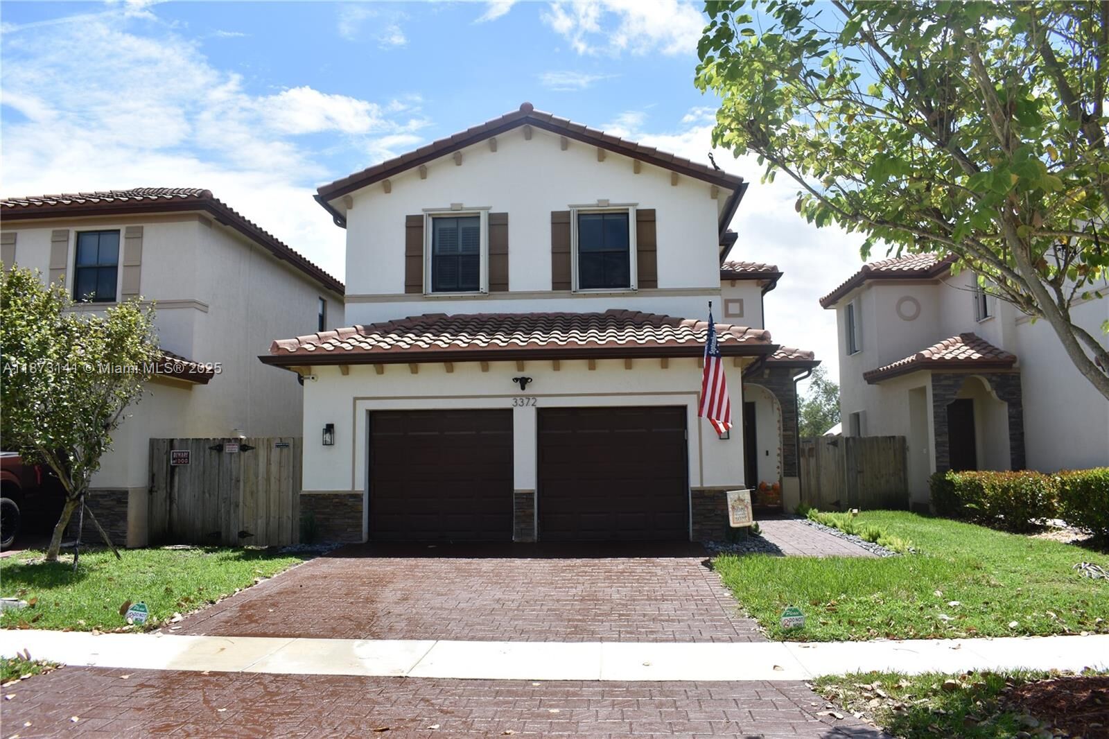 Property Photo:  3372 SE 7th Ct  FL 33033 