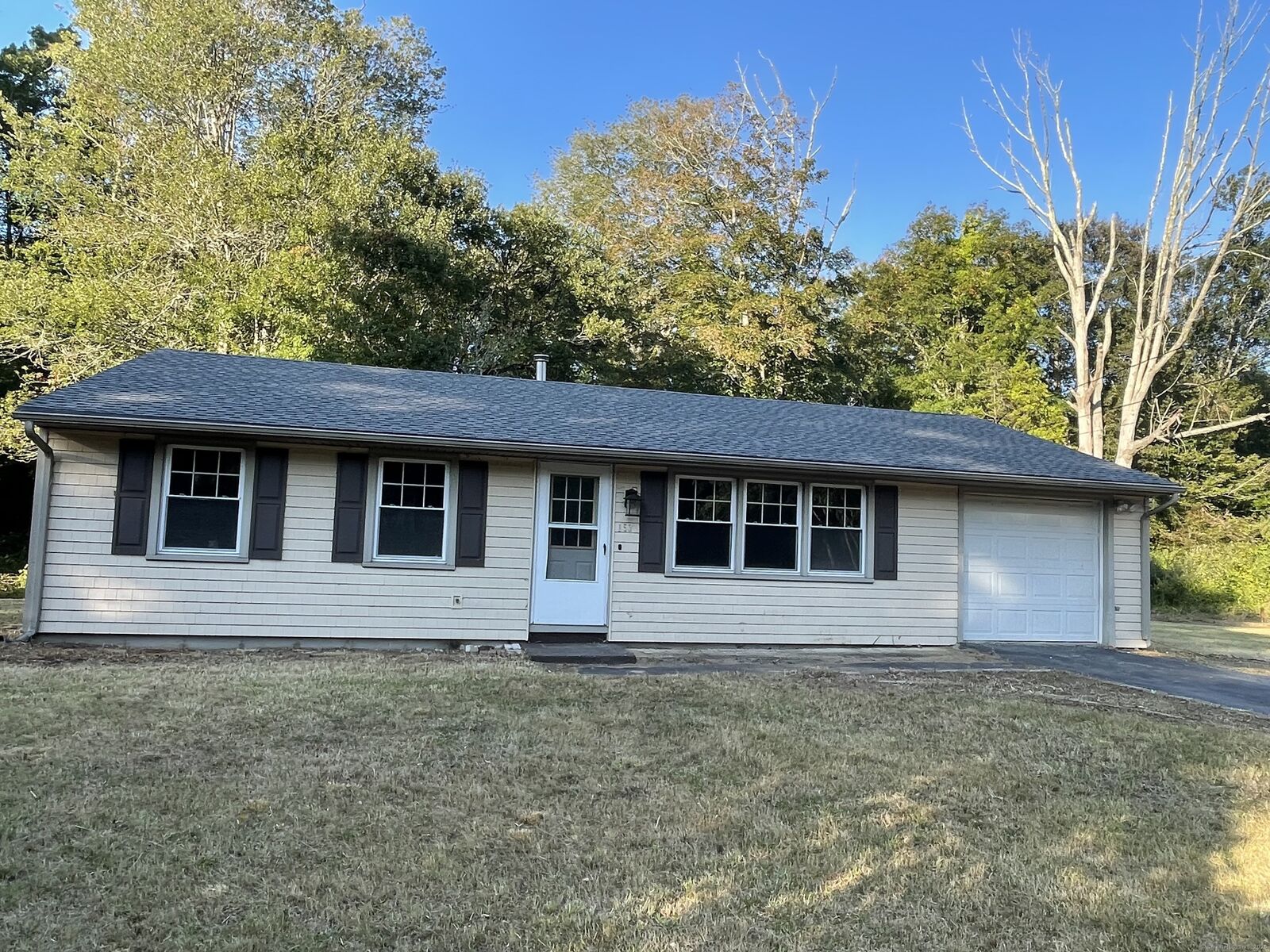 Property Photo:  153 Meetinghouse Lane  CT 06339 