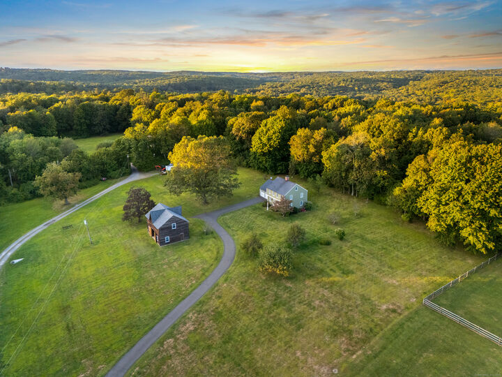 29 Meeker Hill Road  Redding CT 06896 photo