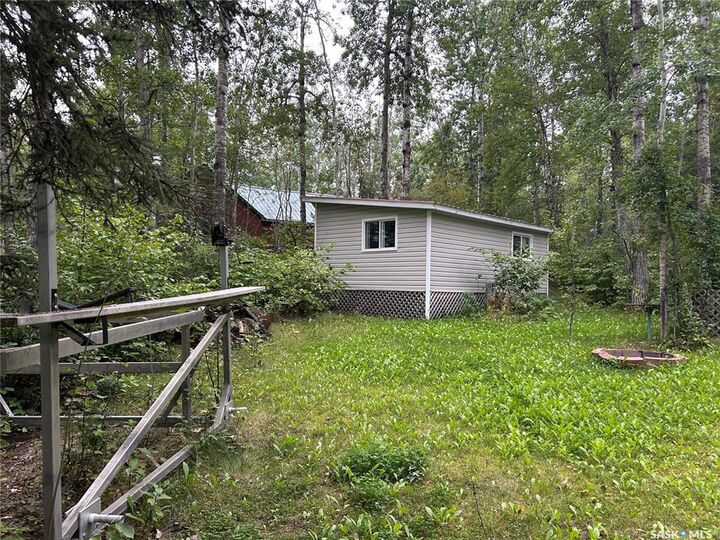 Photo de la propriété:  6040 Spruce Way  SK S0E 0E0 