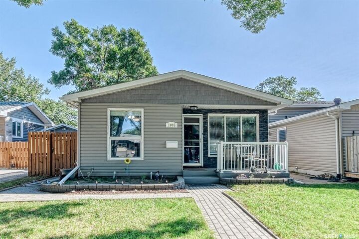 1065 Howson Street  Regina SK S4T 6E8 photo
