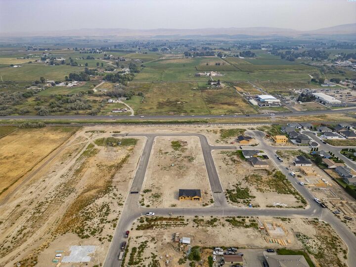 Property Photo: Tbd Lot 30 Harvest Valley Estates Phase 2 WA 98944