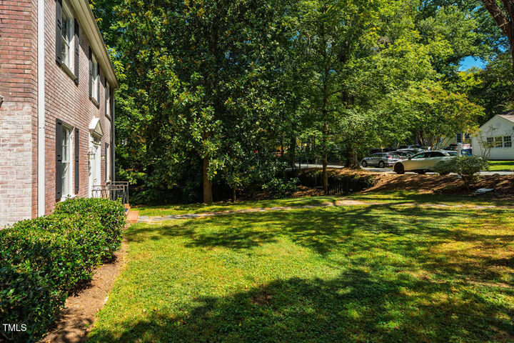 Property Photo:  501 North Street  NC 27514 