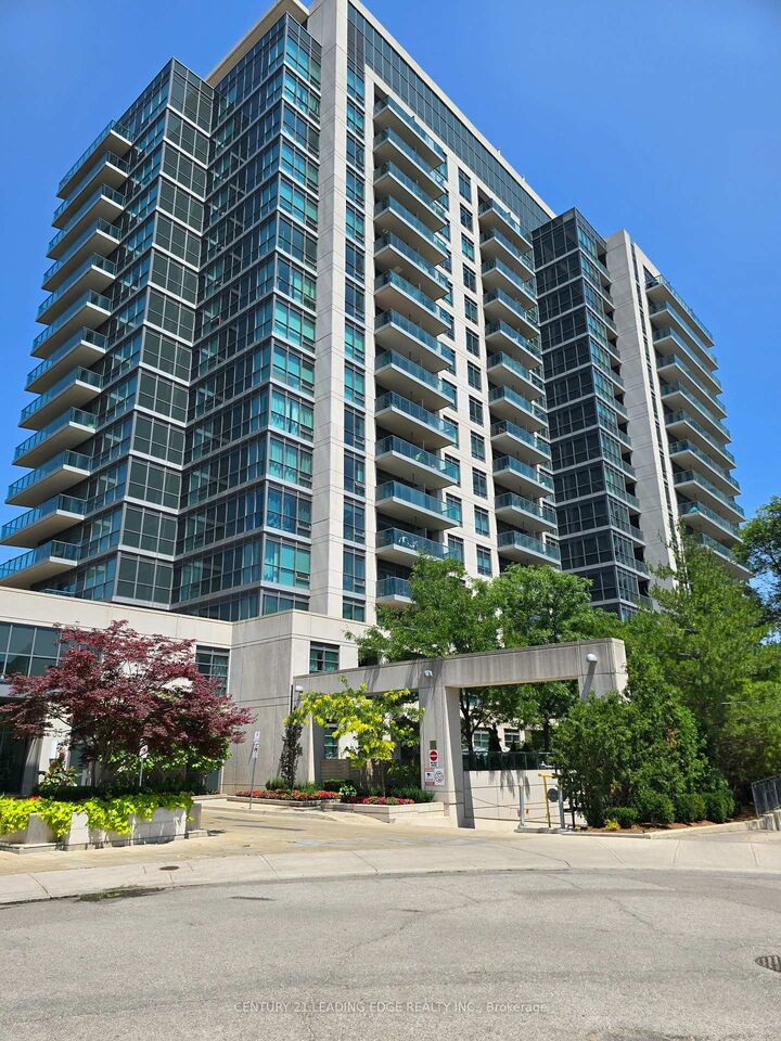 Property Photo: 35 Brian Peck Crescent 914 ON M4G 0A5