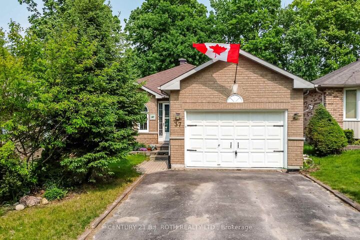 37 Nicholson Drive  Barrie ON L4N 8L7 photo