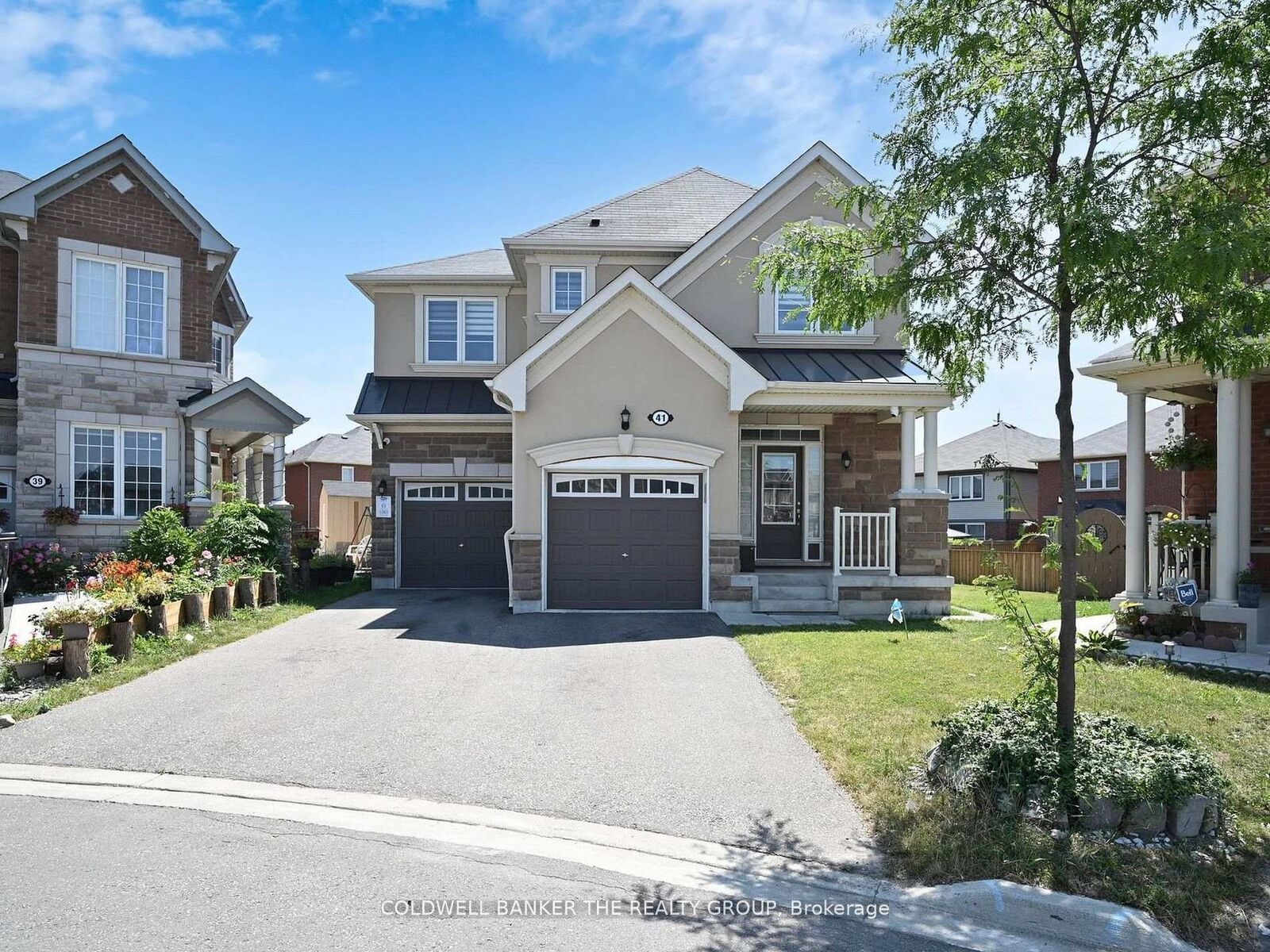Property Photo: 41 Averill Road ON L7A 0B7