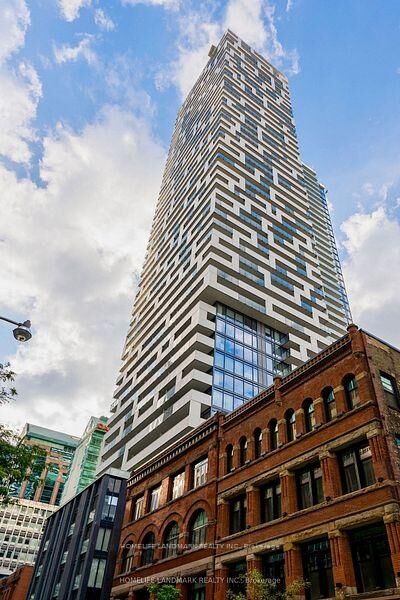 Property Photo:  20 Lombard Street 3905  ON M5C 0A6 